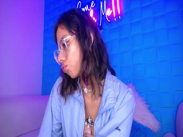 Live sex webcam photo for LITTLE_LOVE98 #273763327