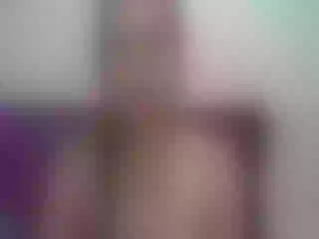 Live sex webcam photo for LOVEANGEL26 #274464255