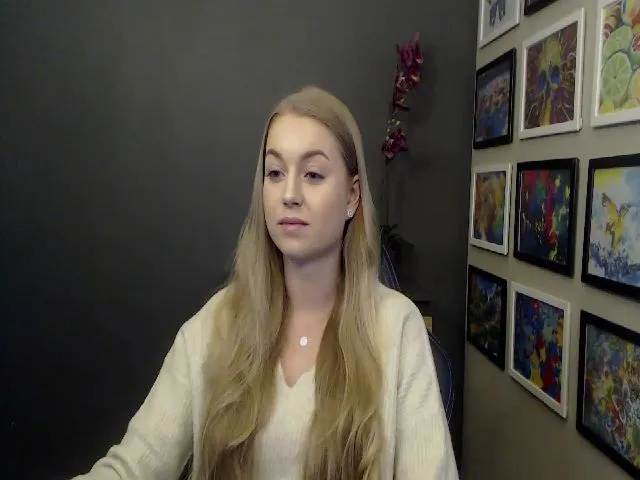 Live sex webcam photo for LUSTerica #272344206