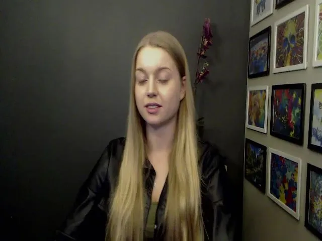 Live sex webcam photo for LUSTerica #272372898