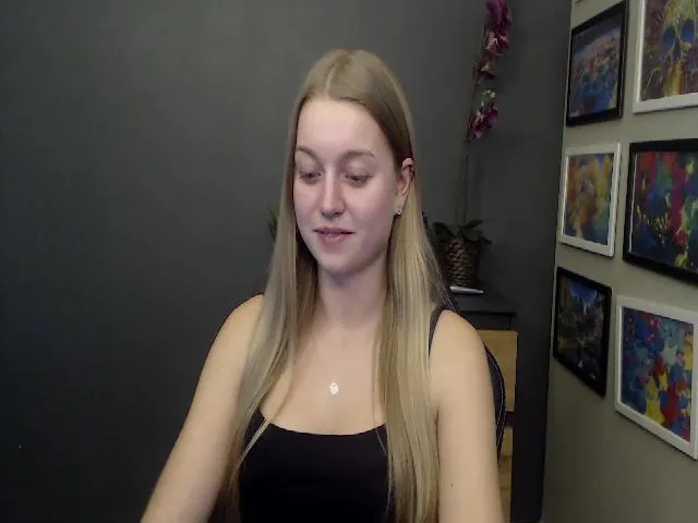 Live sex webcam photo for LUSTerica #272620165