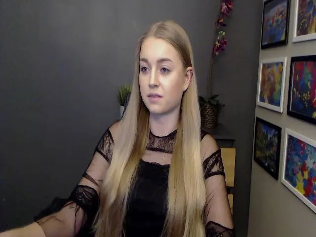 Live sex webcam photo for LUSTerica #272777904