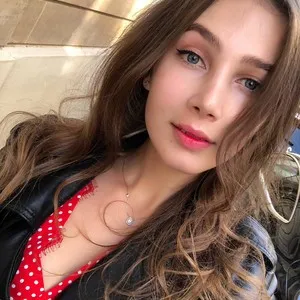 Live sex webcam photo for LaLune #278198246