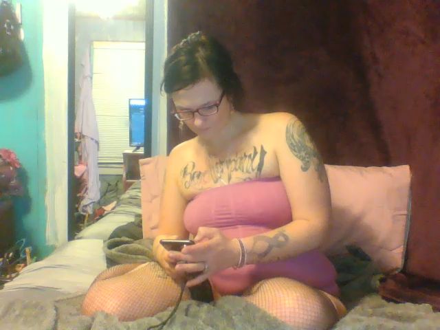 Live sex webcam photo for LaceyPagexxo #272264405