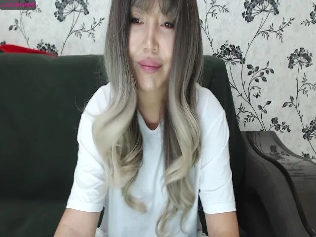 Live sex webcam photo for LacyKim #274039551