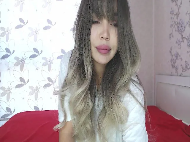 Live sex webcam photo for LacyKim #274419889