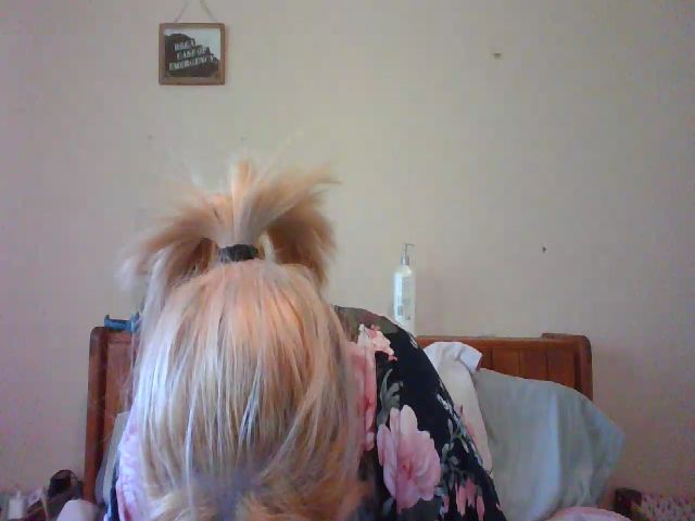 Live sex webcam photo for Lacy_Peach #272337883