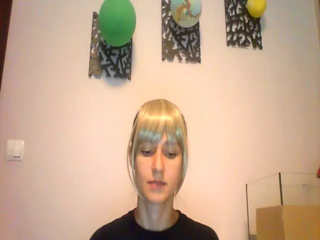 Live sex webcam photo for LaddyyyLuckk #274667460