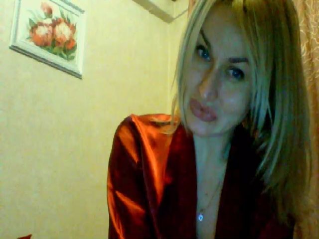 Live sex webcam photo for LadyAna189 #271887641