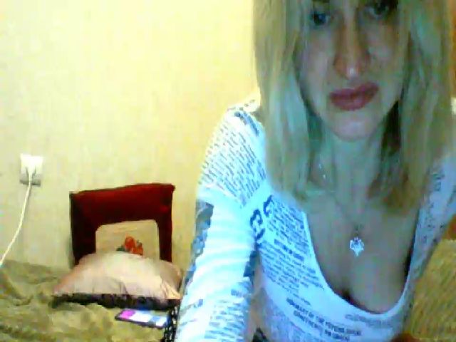 Live sex webcam photo for LadyAna189 #272087067
