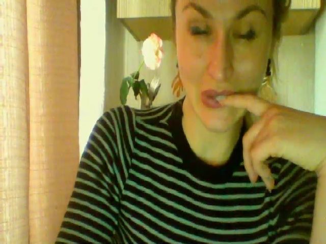 Live sex webcam photo for LadyAna189 #272215566