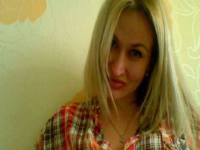 Live sex webcam photo for LadyAna189 #272708395