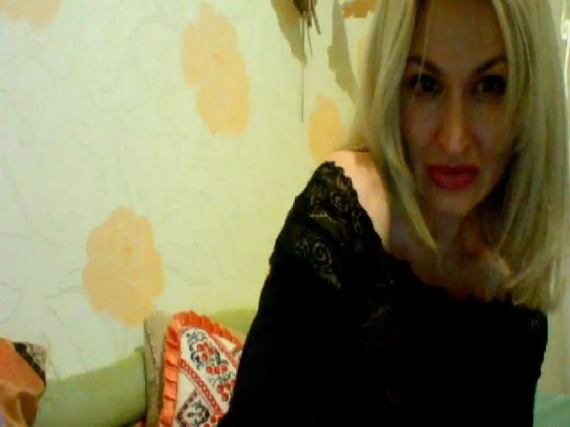 Live sex webcam photo for LadyAna189 #272727328
