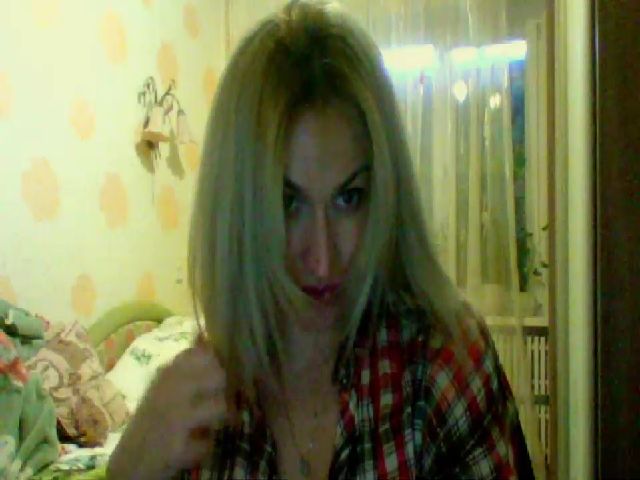 Live sex webcam photo for LadyAna189 #272744135