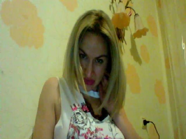 Live sex webcam photo for LadyAna189 #272804834