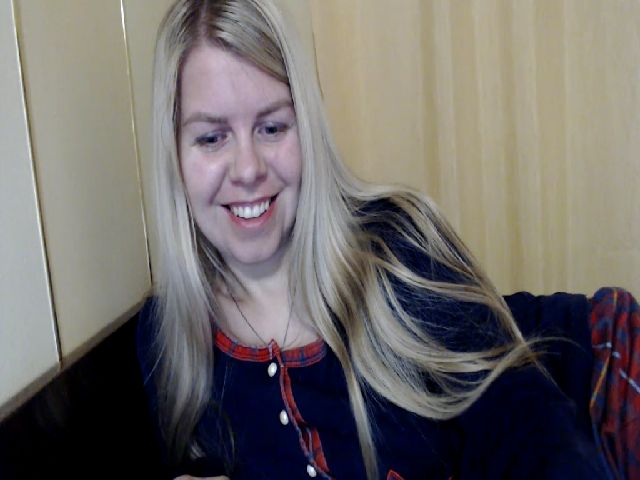 Live sex webcam photo for LadyBeatriz #273173142