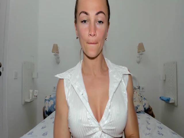 Live sex webcam photo for LadyFit6 #272918723