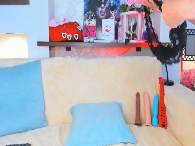 Live sex webcam photo for LadyLexa #273947268