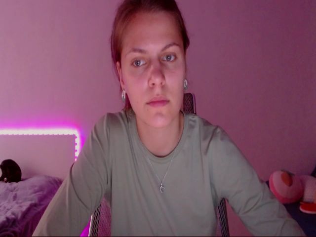 Live sex webcam photo for LadyLika #273327729