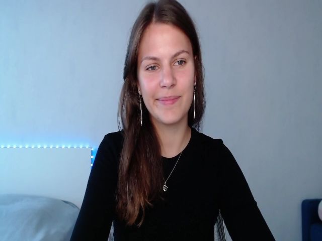 Live sex webcam photo for LadyLika #274100461