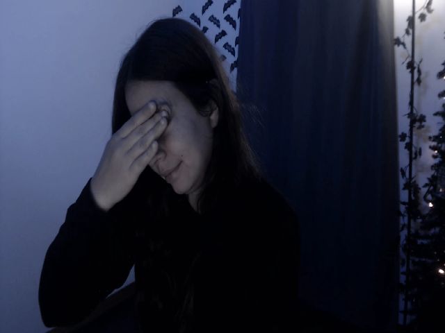 Live sex webcam photo for LadyMarceline #271917111