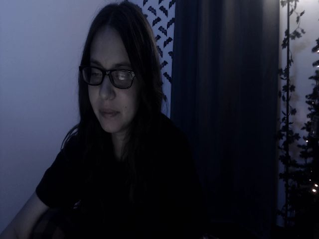 Live sex webcam photo for LadyMarceline #272487259