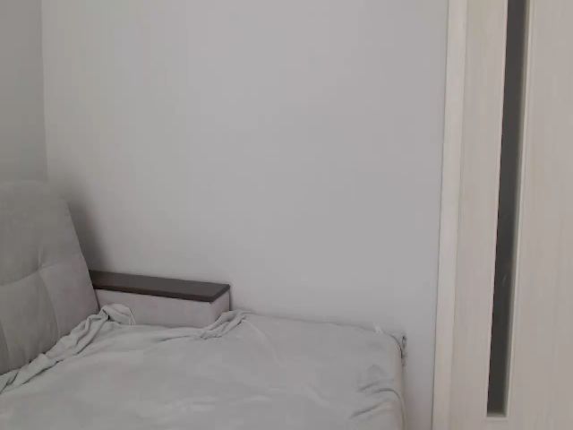 Live sex webcam photo for LadyMelissa_ #274135396