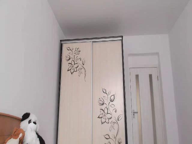 Live sex webcam photo for LadyMelissa_ #274342336