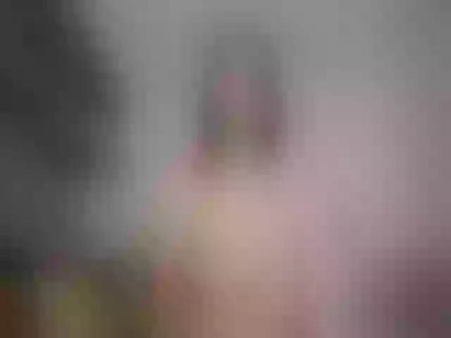 Live sex webcam photo for LadyNoName #273730136