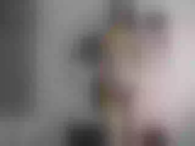 Live sex webcam photo for LadyNoName #274093170