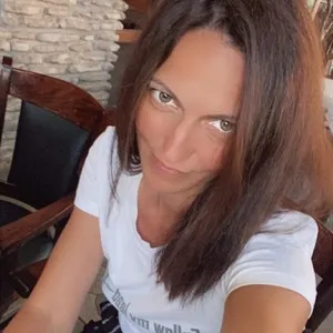 Live sex webcam photo for LadyOfTroy #290133706