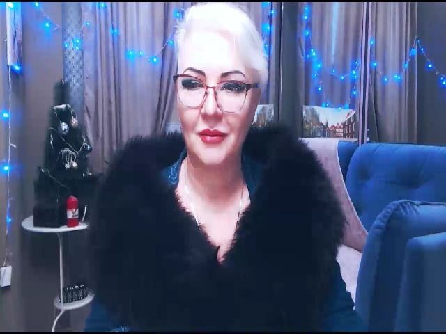 Live sex webcam photo for LadyXAnna #272021393