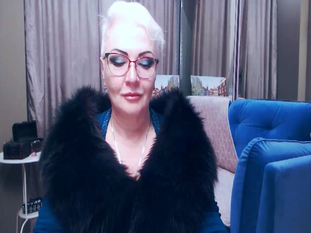Live sex webcam photo for LadyXAnna #272116141