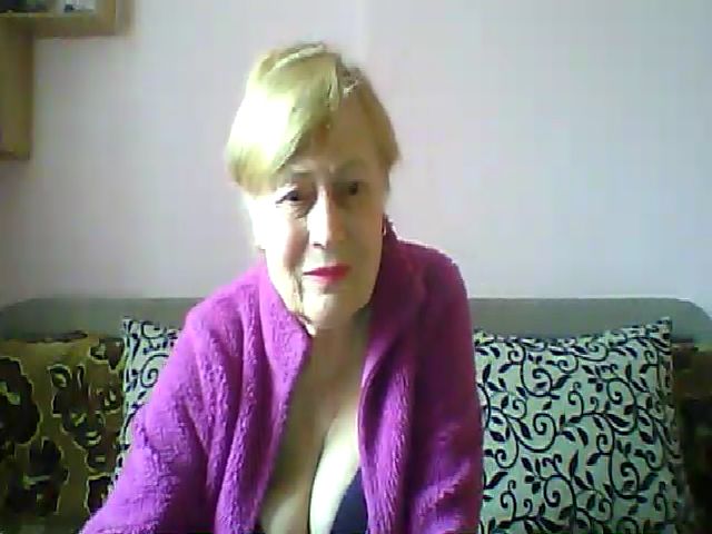 Live sex webcam photo for Lady_Dina #272563444