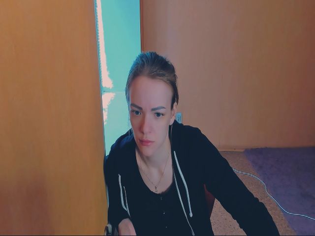 Live sex webcam photo for Lady_Eva #272811780