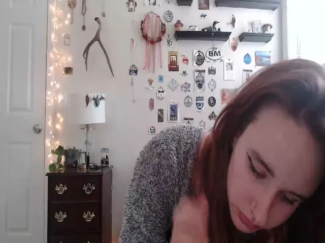 Live sex webcam photo for Lady_Garnet22 #271924725