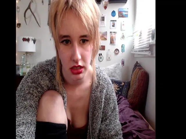 Live sex webcam photo for Lady_Garnet22 #273067053