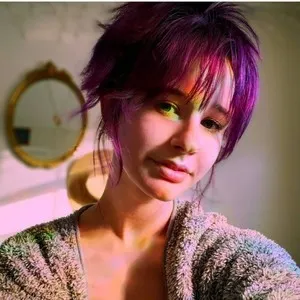 Live sex webcam photo for Lady_Garnet22 #280046342