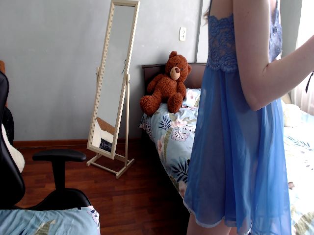 Live sex webcam photo for Lady_Inari #273449465