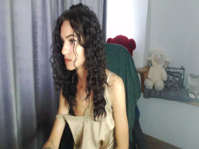 Live sex webcam photo for Lady_Tatoo #274019583