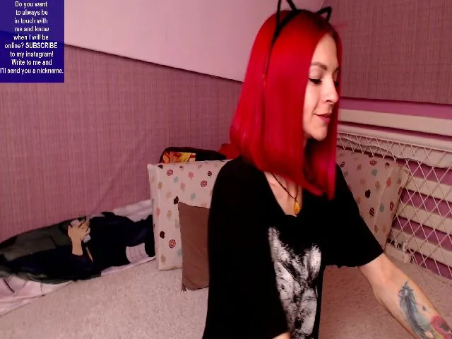 Live sex webcam photo for Lady_fuckbet #273084770