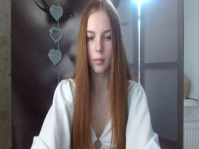 Live sex webcam photo for LadyyyDi #274532882