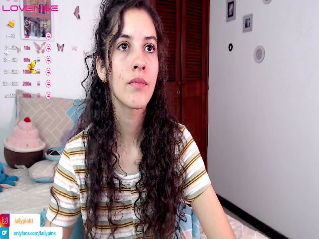 Live sex webcam photo for Lailypink #274138136