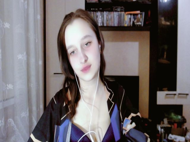 Live sex webcam photo for LanaMillie #272282732