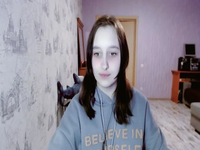 Live sex webcam photo for LanaMillie #272778964