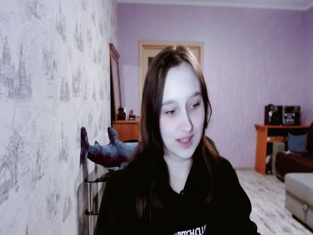 Live sex webcam photo for LanaMillie #272908376