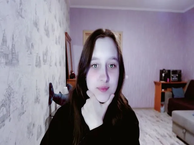 Live sex webcam photo for LanaMillie #273297684