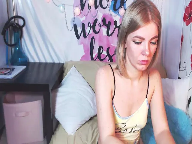 Live sex webcam photo for LanaRhoadesss #271763537