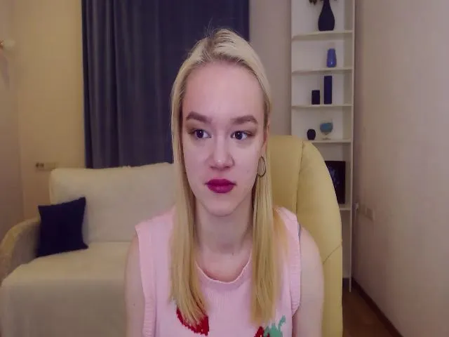 Live sex webcam photo for LanaSun #272016168