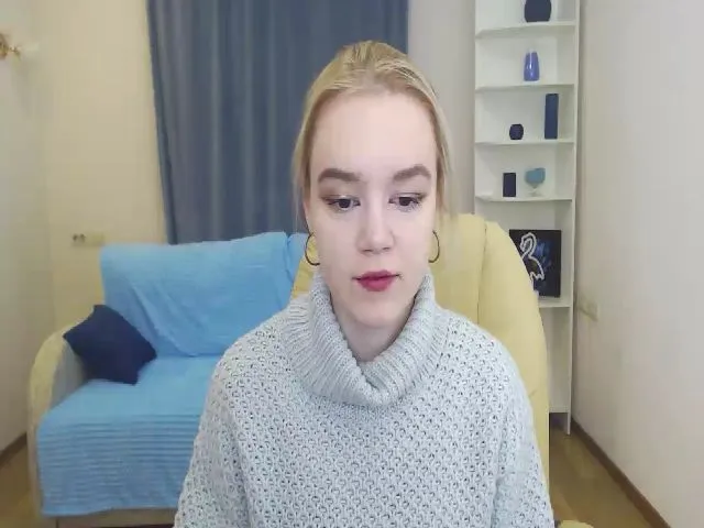 Live sex webcam photo for LanaSun #272397449